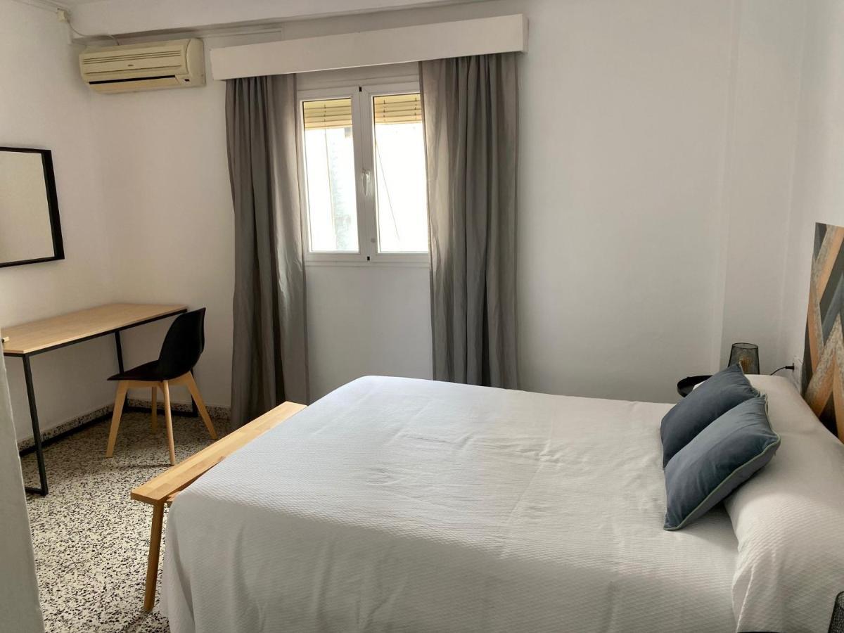 Hostal Paco Marbella Exteriör bild