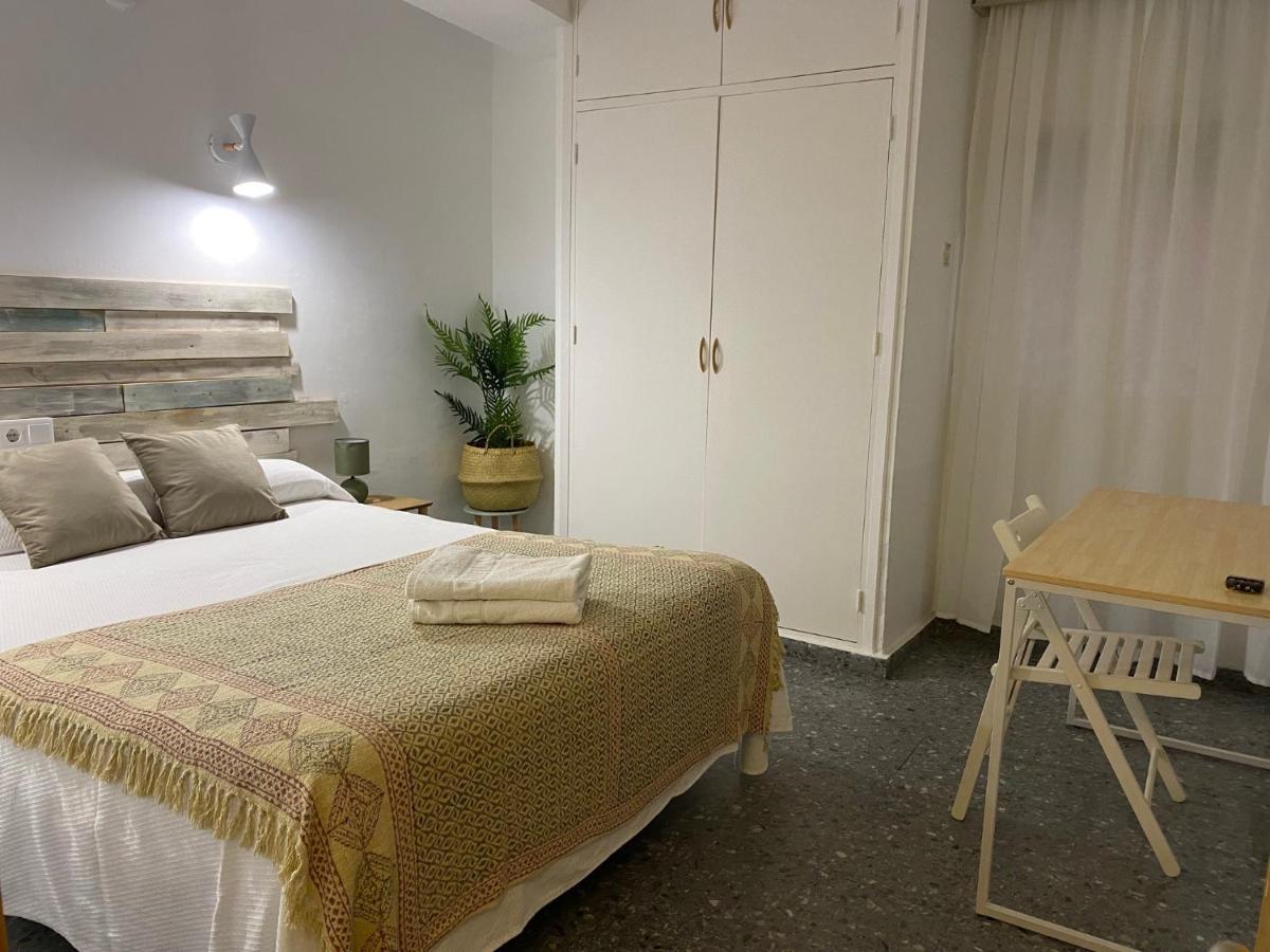 Hostal Paco Marbella Exteriör bild