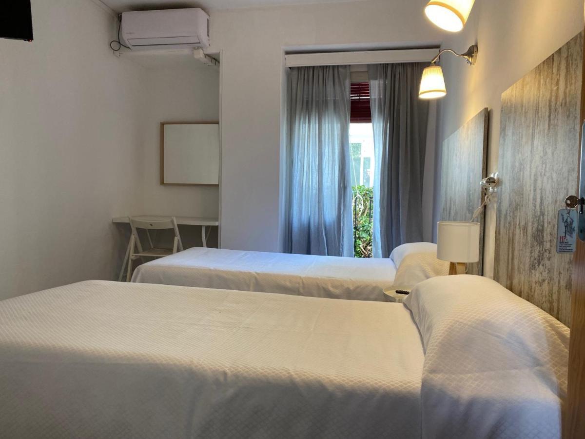 Hostal Paco Marbella Exteriör bild